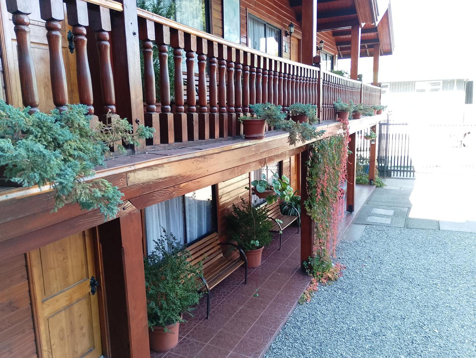 Apart-Hotel Colonia-Koenigsberg Estacionamiento Deptos Completos Ubicado En El Centro De Valdivia Aire Acondicionado Eksteriør billede