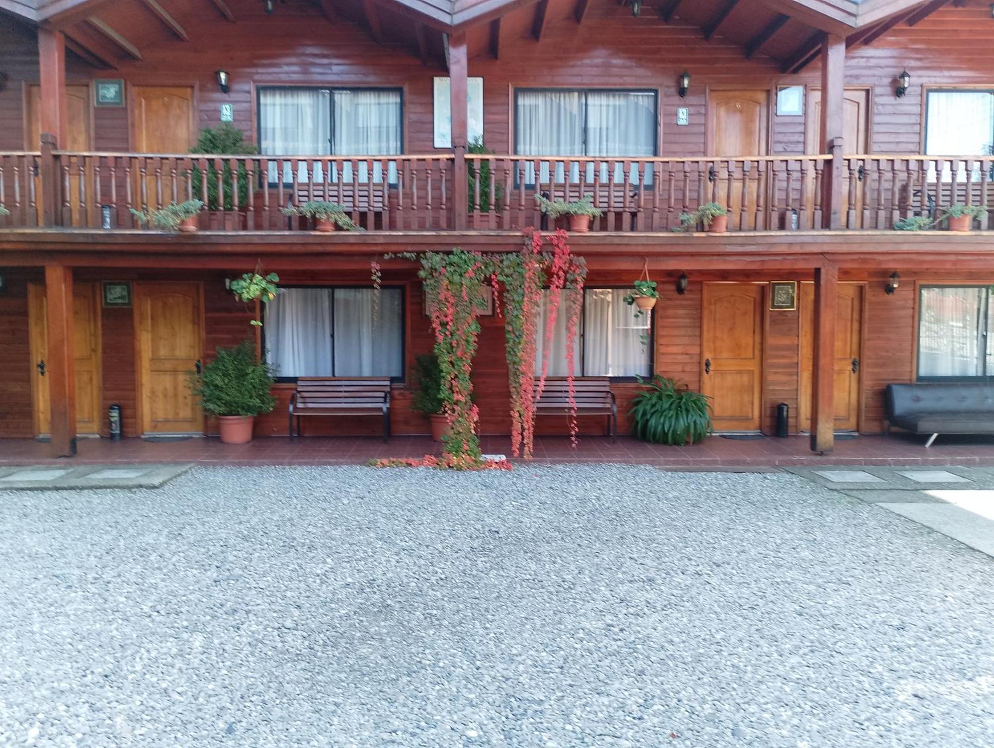 Apart-Hotel Colonia-Koenigsberg Estacionamiento Deptos Completos Ubicado En El Centro De Valdivia Aire Acondicionado Eksteriør billede