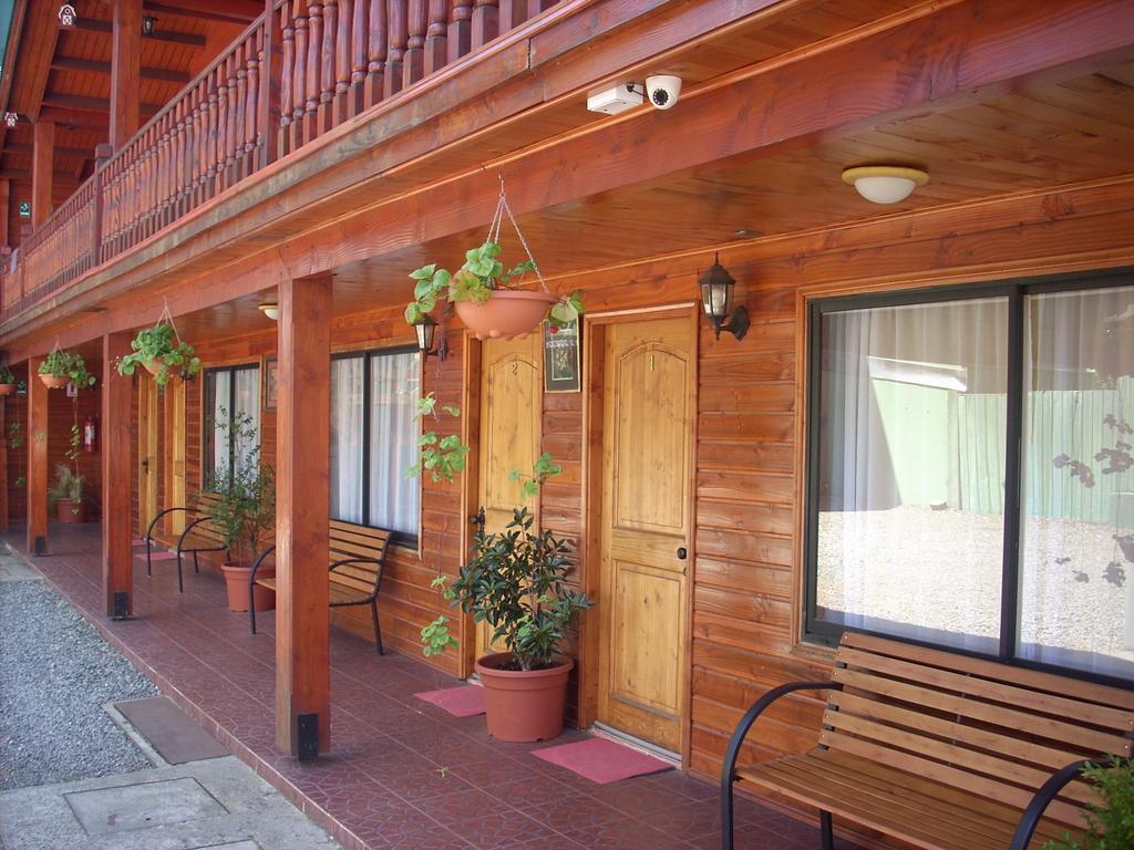 Apart-Hotel Colonia-Koenigsberg Estacionamiento Deptos Completos Ubicado En El Centro De Valdivia Aire Acondicionado Eksteriør billede